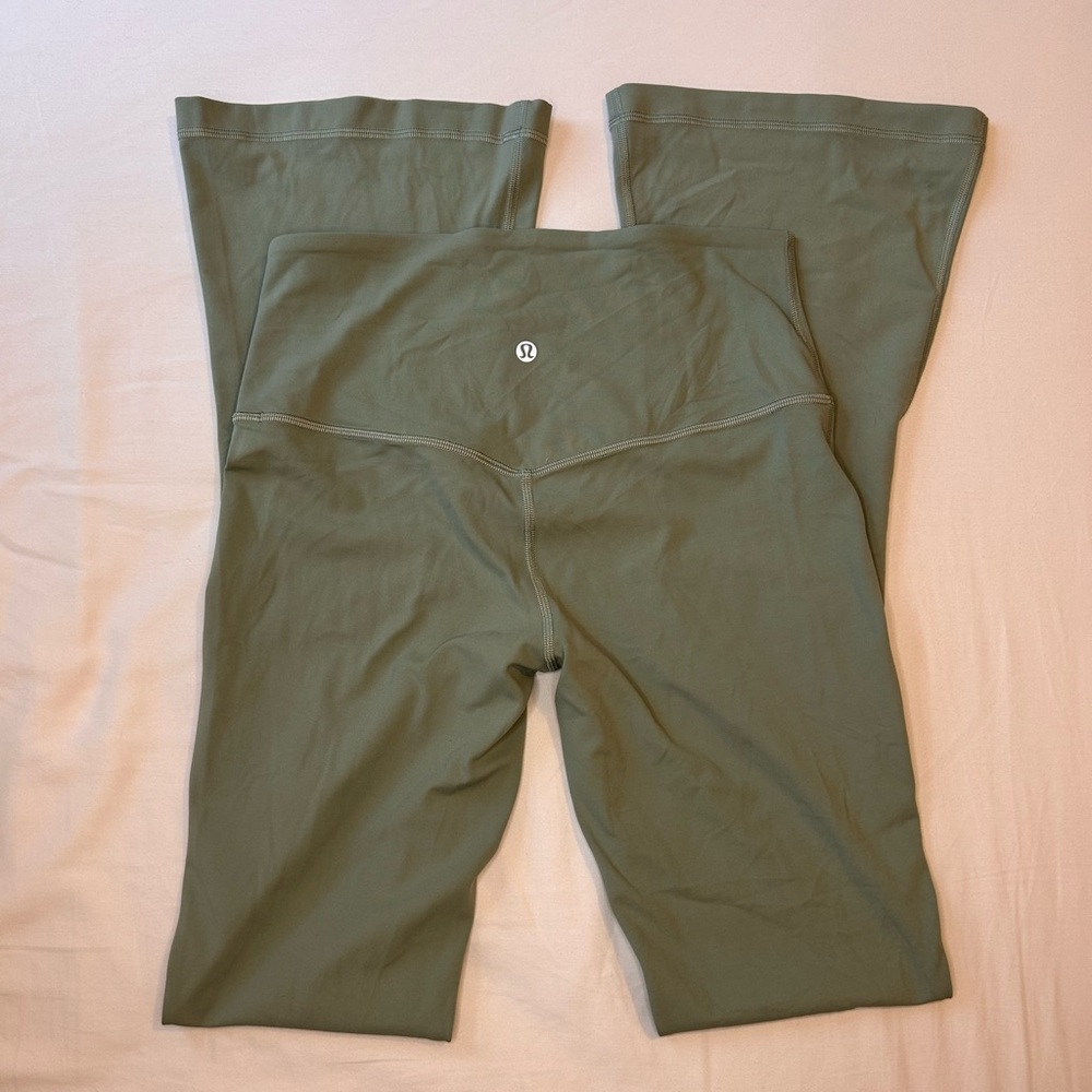 Lululemon Align High-Rise Mini Flare Leggings Size 8 in Palm Court - Picture 3 of 8